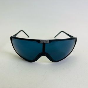 B & L KillerLoop‎ W1167 E